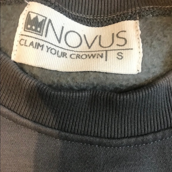 NOVUS sweatshirt with geometric print - Picture 5 of 5